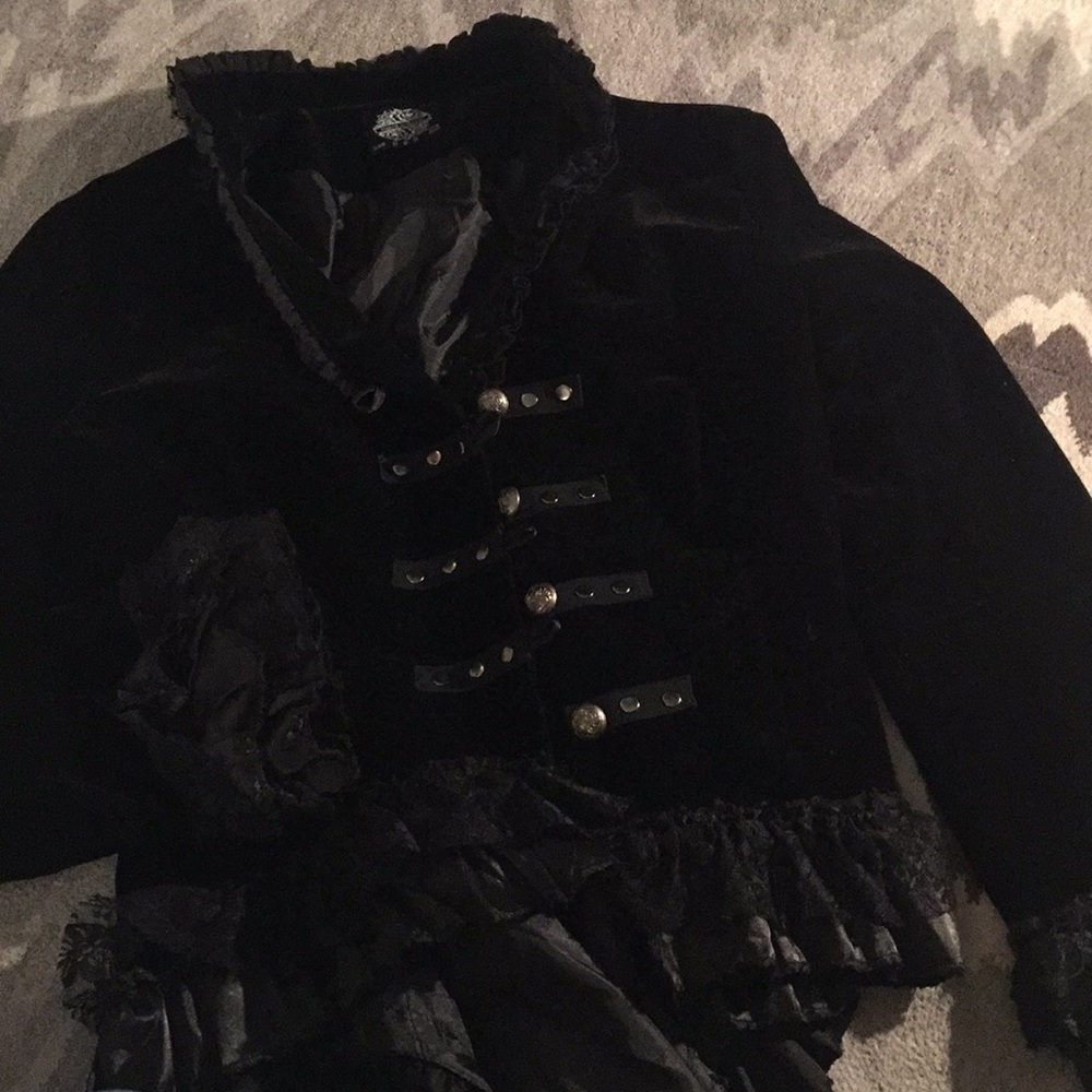 ❤️🌹Hearts and Roses Jacket